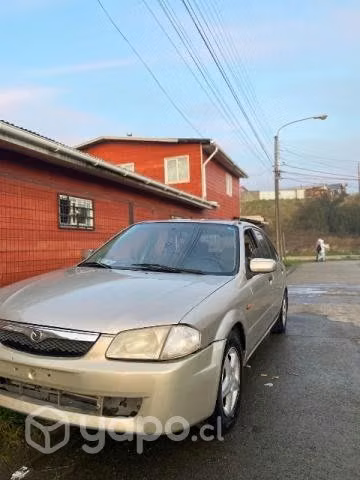 Vendi Mazda 323