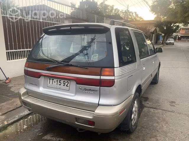 Hyundai santamo 2000