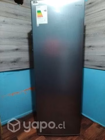 Congelador vertical 243litros