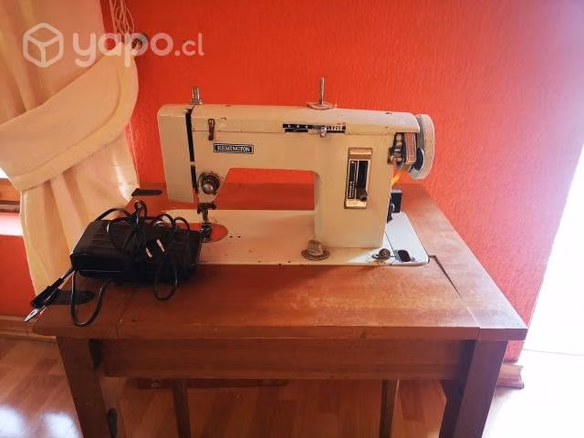 Maquina de coser marca remington