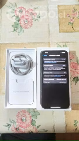 IPhone 15 Pro Max natural titanium