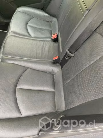 Mercedez E350