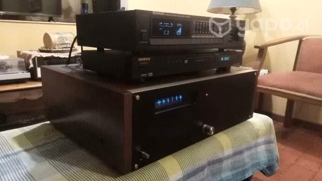Amplificador de potencia y Preamplificador HIFI