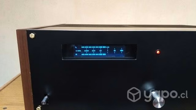 Amplificador de potencia de 120W RMS por canal