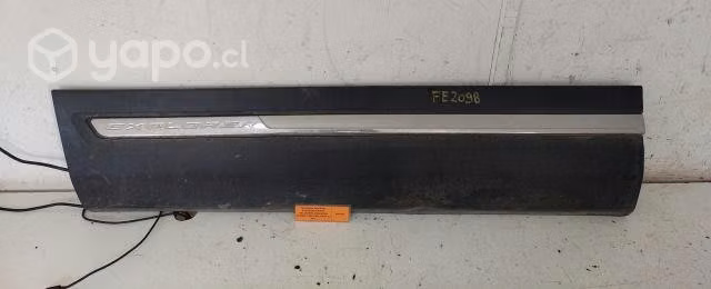 Moldura Inferior Ext pta del izq (FE2098) Explorer
