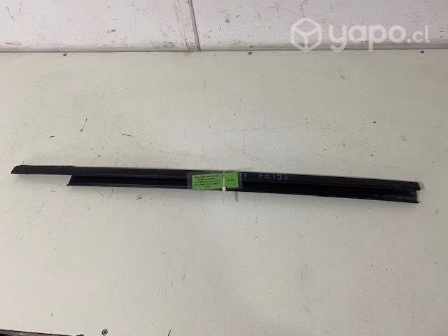 Moldura lame vidrio pta tras izq (FE193) Explorer