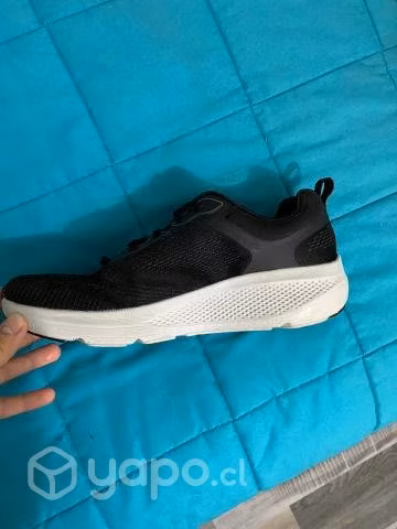 Zapatillas Skechers talla 42