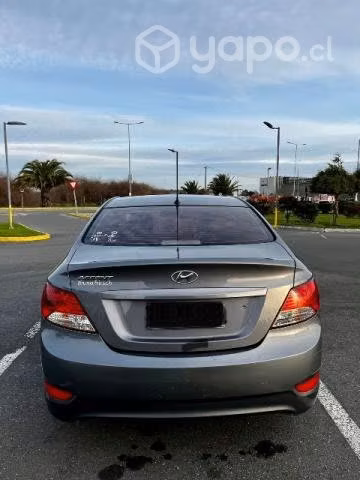 Hyundai accent