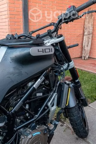2021 Husqvarna Svartpilen 401