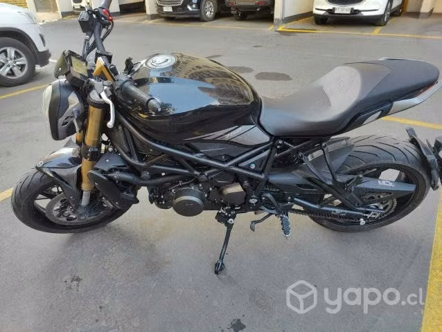 Benelli 752s