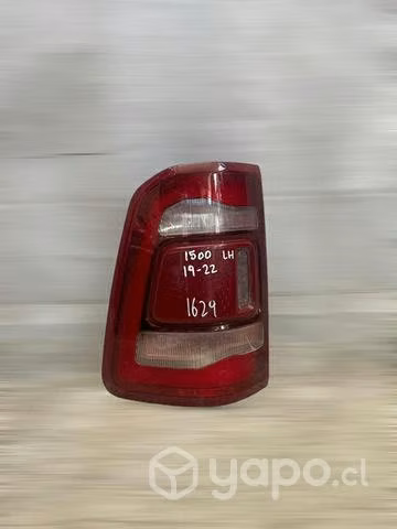 Foco trasero lh Dodge ram 1500
