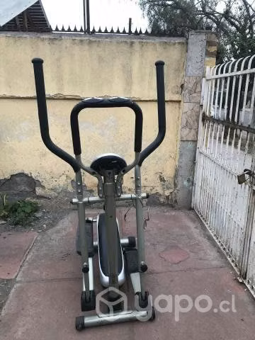 Máquina elíptica funcionando