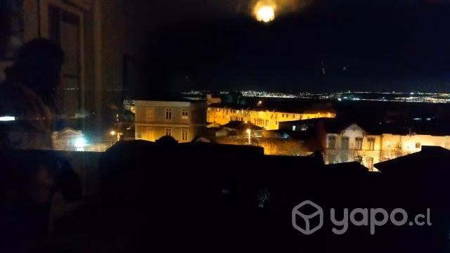 Casona de 2 pisos a pasos avenida Playa Ancha