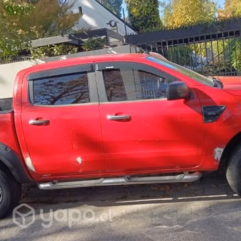Fiel y hermosa Camioneta