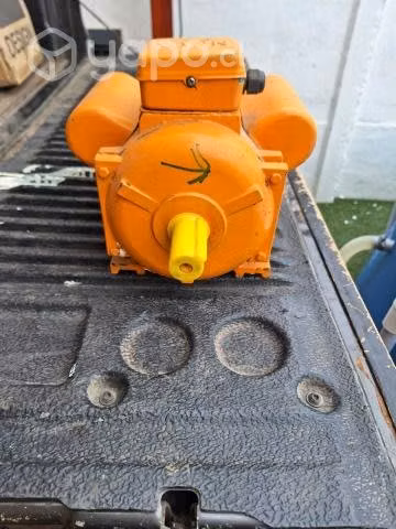 Motor eléctrico 220 volt eje 1" 2 HP 1.4 amperes 2