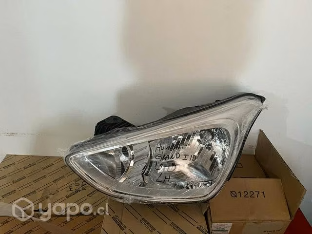 Optico lh hyundai Grand i10