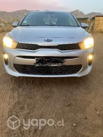 Vendo kia rio 4