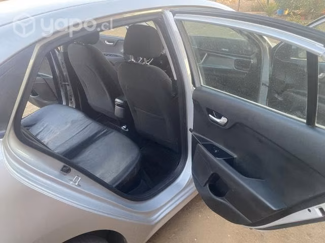 Vendo kia rio 4