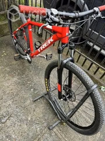 Bicicleta trek marlin 5 aro 29 talla m-L