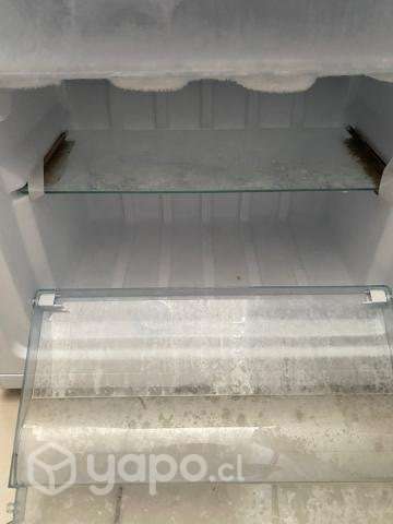 Congelador / Freezer Vertical / Midea Blanco - Imagen 3