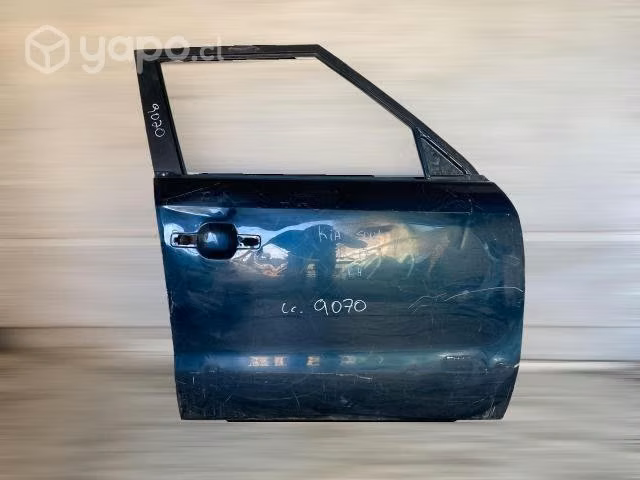 Puerta delantera rh kia soul 2015-2017