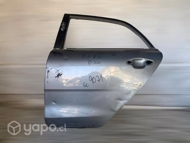 Puerta trasera lh kia rio 2018-2020