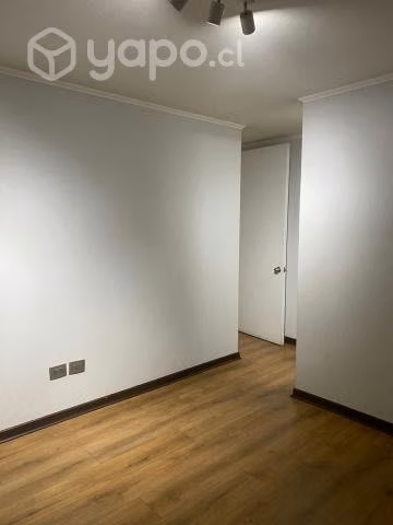 Arriendo comodo y amplio departamento
