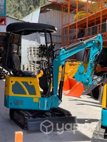 Mini excavadora intelseg 1500kg año 2024