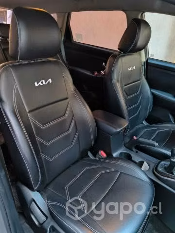 Kia motors carens 2014