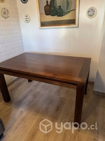 Mesa comedor sin sillas