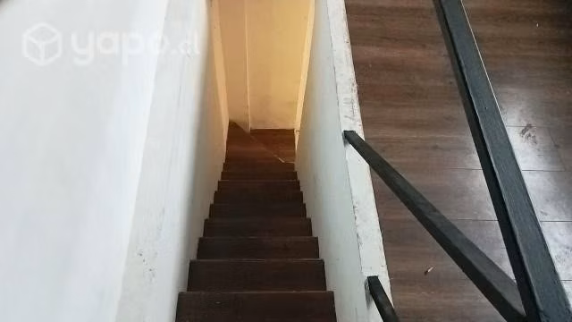 Se arrienda oficina independiente