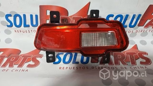 Neblinero trasero izquierdo para cx70 new