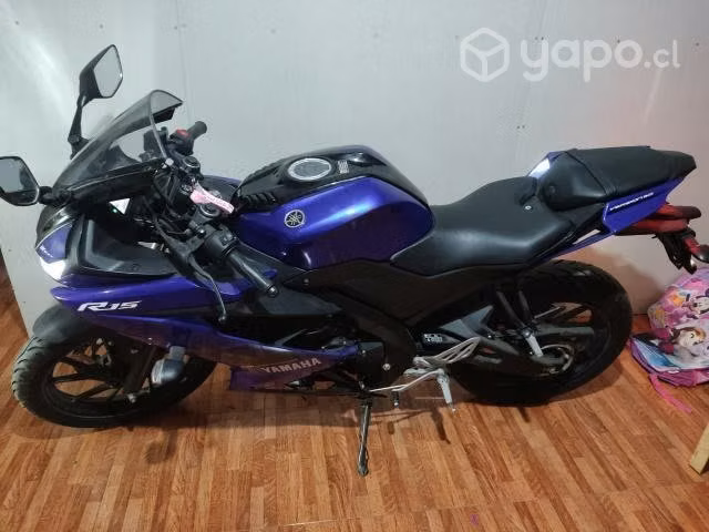 Yamaha R15
