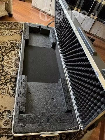 Case Estuche para Teclado de 76 teclas Rockcase