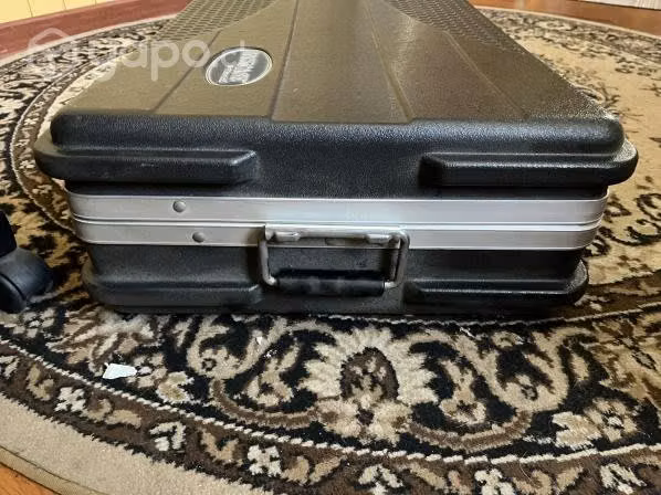 Case Estuche para Teclado de 76 teclas Rockcase