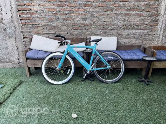 Bicicleta urbana dynamic celeste aro 28 - LAHSEN - Imagen 4