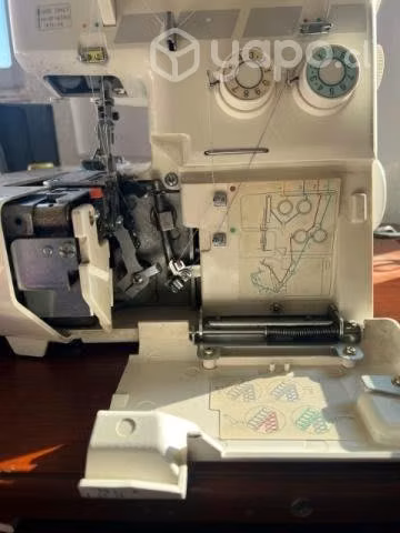 Máquina de coser overlock de 4 hilos Janome