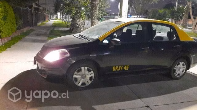 Nissan tiida 2014