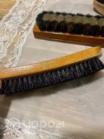 Antiguos Cepillos Ropa y Tocador Base Madera
