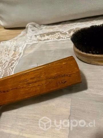 Antiguos Cepillos Ropa y Tocador Base Madera