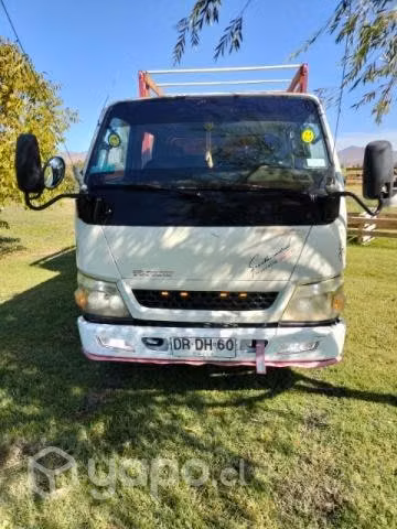 Vendo camión doble cabina