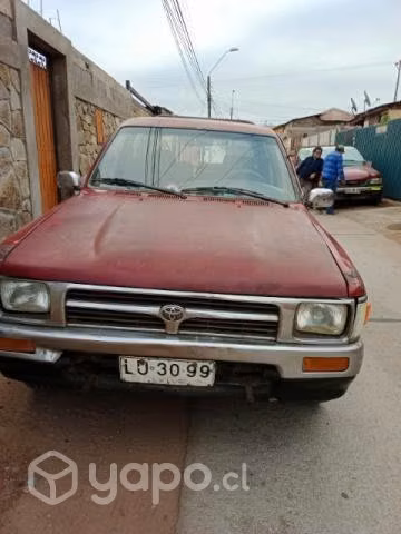 Vendo hilux 1995