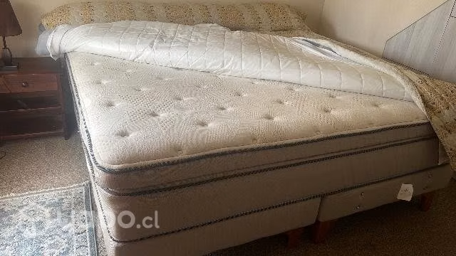Cama Drom super king + colchón y cubre cama
