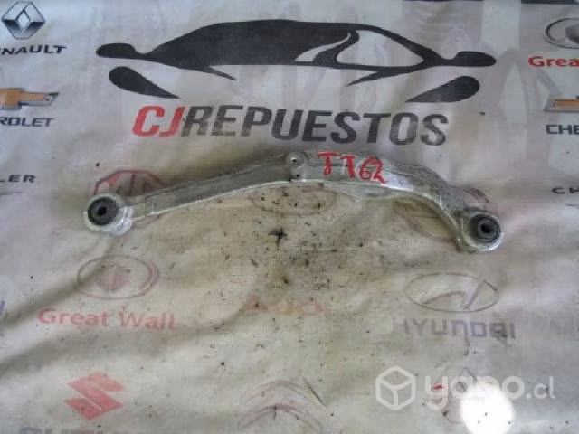 Tt62 bandeja trasera superior derecha nissan qashq