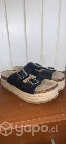 Sandalias/ chalas