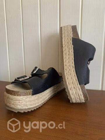 Sandalias/ chalas