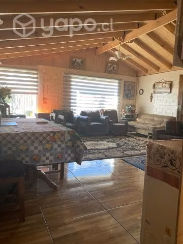 Se vende amplia casa