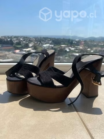 Sandalias