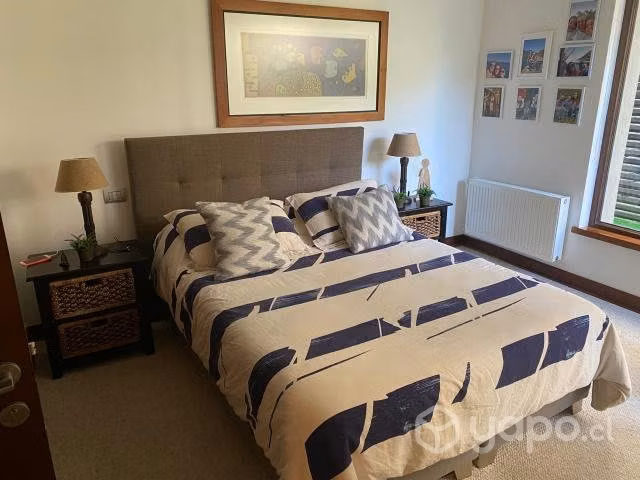 Oferta única, dpto. amoblado con patio y playa en Pucón