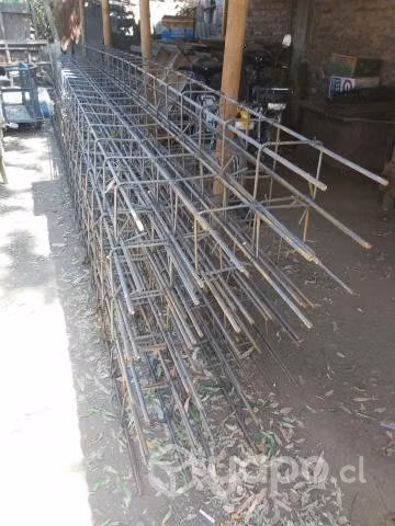 Se hacen Pilares y Cadenas, vigas